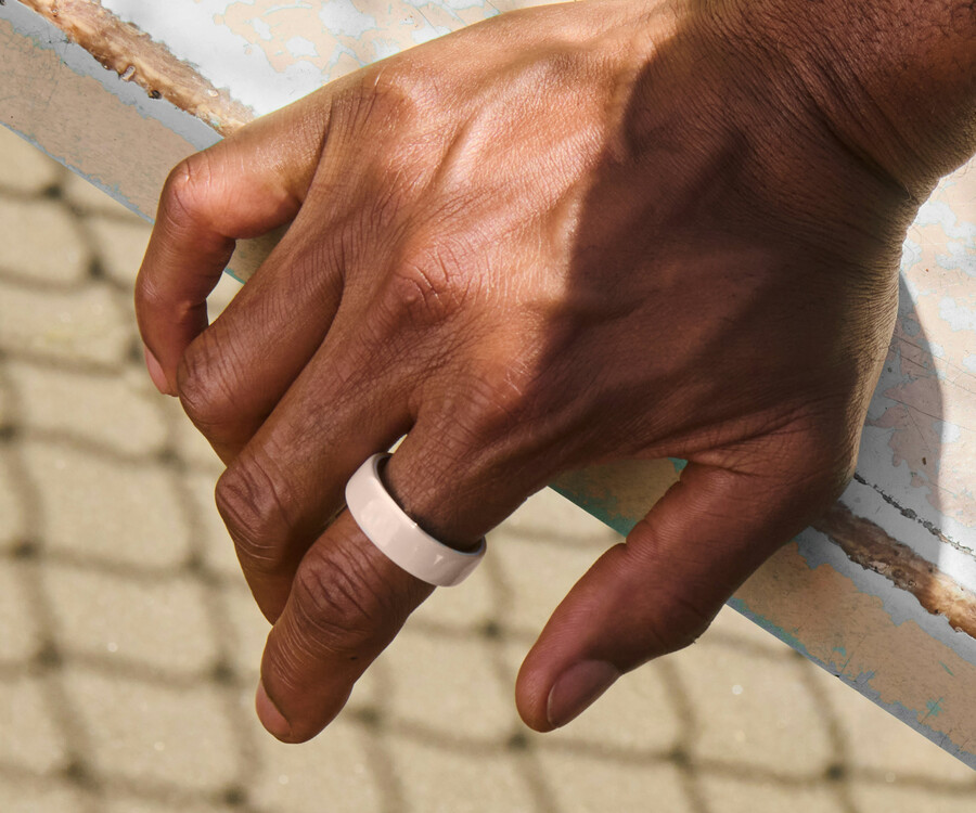 oura ring 4 ceramic cloud